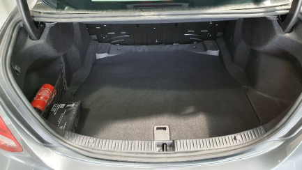 Zdjęcie przedmiotu: Mercedes-benz C 200 sedan