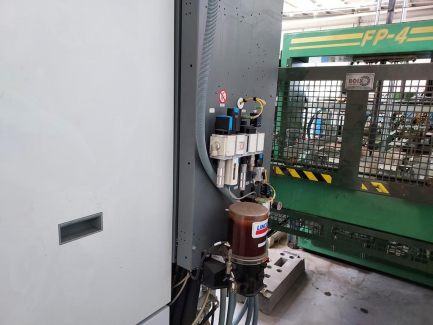 Zdjęcie przedmiotu: Chiron FZ15 W HS machining center