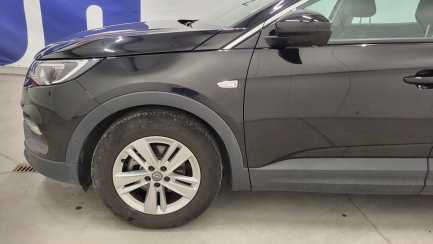 Zdjęcie przedmiotu: Opel GRANDLAND X 1.2 T GPF Edition S&S