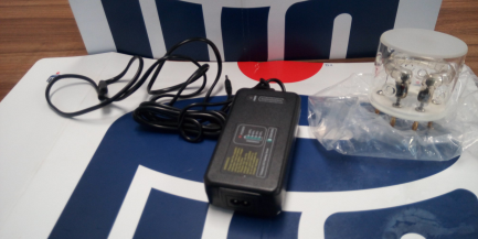 Zdjęcie przedmiotu: Quadralite Atlas 600 PRO TTL studio flash