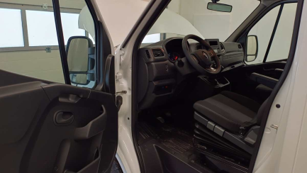 Zdjęcie przedmiotu: Renault Master FWD 2.3 dCi E6 3.5t L3H1 Extra S&S+E