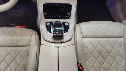 Zdjęcie przedmiotu: Mercedes-Benz E 450 Coupe 4-Matic 9G-TRONIC