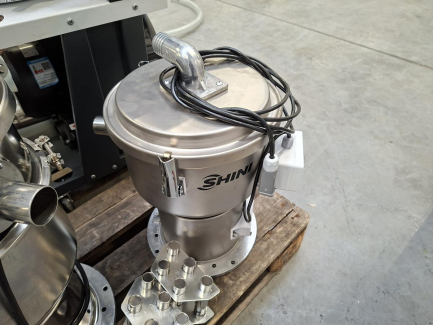 Zdjęcie przedmiotu: Urządzenia do przetw&oacute;rstwa tworzyw sztucznych firmy SHINI
