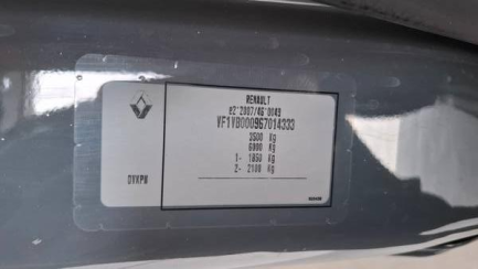 Zdjęcie przedmiotu: Renault Master FWD 2.3 dCi E6 3.5t L3H1 Pack Clim S&S+E