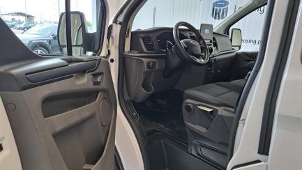 Zdjęcie przedmiotu: Ford Transit Custom 320 2.0 TDCi L2 Trend E6.2 3.2t