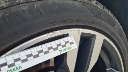 Zdjęcie przedmiotu: Bmw X5 M50d