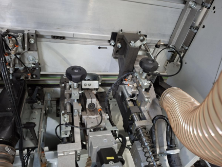 Zdjęcie przedmiotu: Односторонній крайкооблицювальний верстат BIESSE STREAM A 5.5 SMART