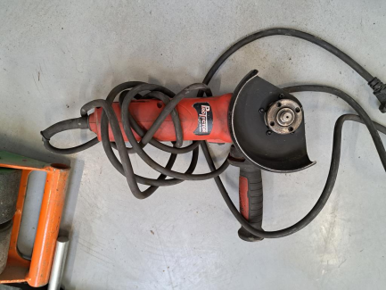 Zdjęcie przedmiotu: Workshop equipment set