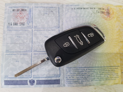 Zdjęcie przedmiotu: Citroen Ds4  1.6 THP SoChick