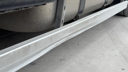 Zdjęcie przedmiotu: Mercedes-benz Actros + PLANDEX PTL-1800 18.0t