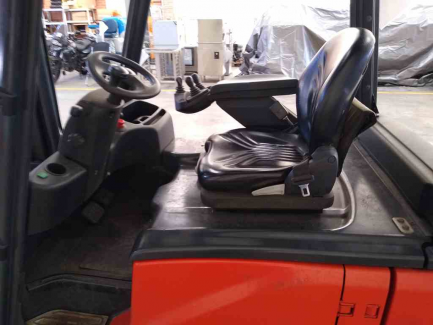 Zdjęcie przedmiotu: Electric pallet truck FENWICK-LINDE E16PH-01