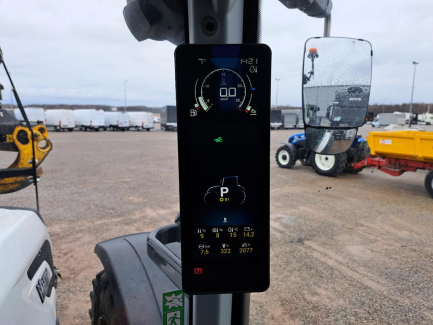 Zdjęcie przedmiotu: VALTRA T255 agricultural tractor + KESLA 316T crane