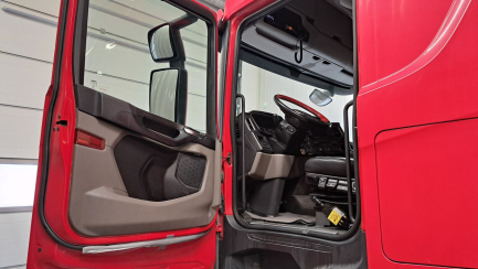 Zdjęcie przedmiotu: SCANIA R450 E6 20.1t LA 4x2 NA