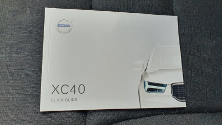 Zdjęcie przedmiotu: Volvo XC40 D3 SCR Momentum aut