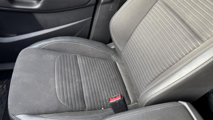 Zdjęcie przedmiotu: Ford Kuga 2.0 TDCi Titanium AWD Powershift Oświadczenie o utracie DR