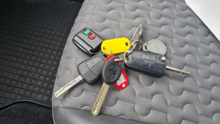 Zdjęcie przedmiotu: Opel Corsa Długotrwały post&oacute;j