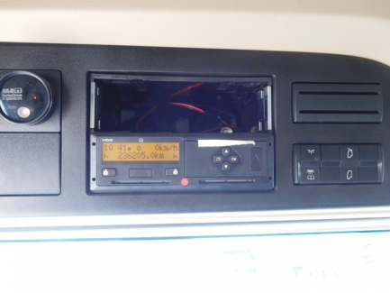 Zdjęcie przedmiotu: Mercedes-benz Actros Euro 6 12809ccm - 449HP