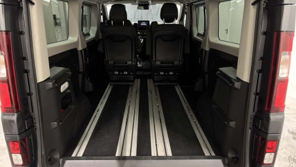 Zdjęcie przedmiotu: Renault Trafic SpaceClass 2.0 dCi E6e 3.1t L2 Grand Escapade EDC