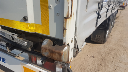 Zdjęcie przedmiotu: KRONE PROFI LINER SDP27 curtain semi-trailer