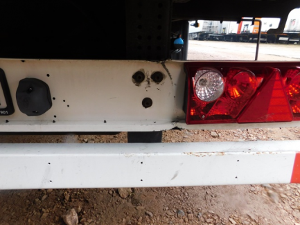 Zdjęcie przedmiotu: MEGA SCHMITZ CARGOBULL AG S01 SCS 24 / L-13.62 CEB curtain semi-trailer