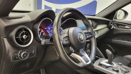 Zdjęcie przedmiotu: Alfa Romeo Stelvio 2.0 Turbo Veloce Q4 aut
