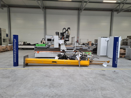 Вакуумний маніпуляторний кран AHS вантажопідйомністю 120 кг