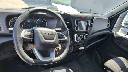 Zdjęcie przedmiotu: Iveco Daily 70C18H HI-MATIC MR`22 E6e 7.2t