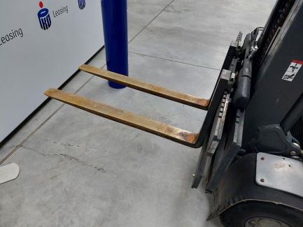 Zdjęcie przedmiotu: Still RX70-25 forklift