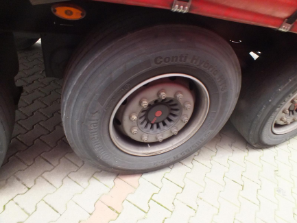 Zdjęcie przedmiotu: KOEGEL S24-1 curtain semi-trailer