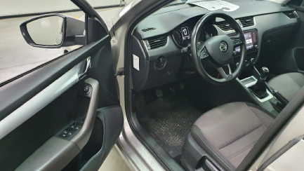 Zdjęcie przedmiotu: Skoda Octavia III Combi 1.6 TDI Ambition