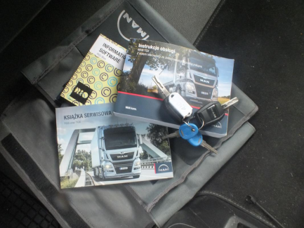 Zdjęcie przedmiotu: PACKAGE 3 MAN TGX 18.460, MAN TGX 18.440, MB 1845 Actors