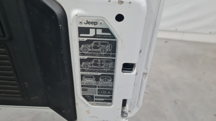 Zdjęcie przedmiotu: Jeep Wrangler Unlimited GME 2.0 Turbo Sahara aut Oświadczenie o utracie DR