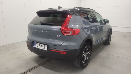 Zdjęcie przedmiotu: Volvo XC40 B4 B AWD R-Design aut