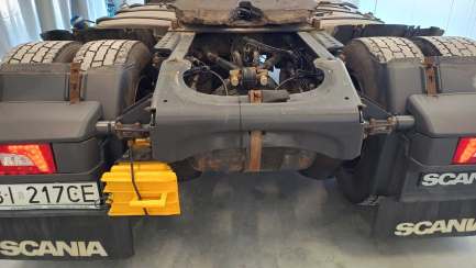 Zdjęcie przedmiotu: SCANIA R450 LA 4x2 HNA Highline SCR E6 19.0t DR zatrzymany elektronicznie Cepik informacja o odczycie przebiegu 