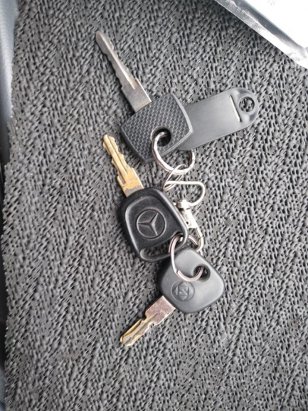 Zdjęcie przedmiotu: Mercedes-benz TOURISMO RHD-M/2A