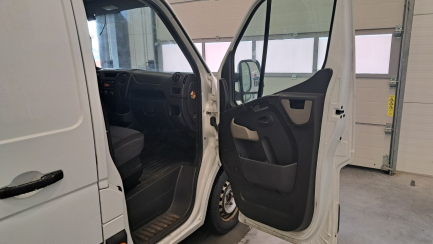 Zdjęcie przedmiotu: Renault Master FWD dCi E6 3.5t L3H3 Pack Clim