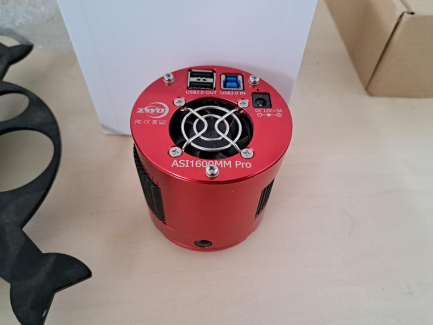 Zdjęcie przedmiotu: Teleskop CELESTRON NEXSTAR 8 SE z wyposażeniem 