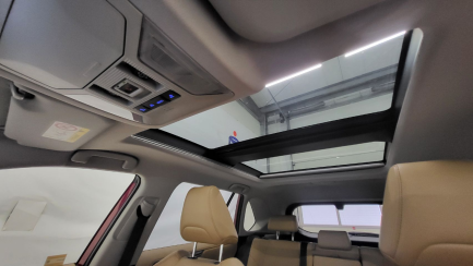 Zdjęcie przedmiotu: Toyota RAV4 2.5 Hybrid Executive 4x4