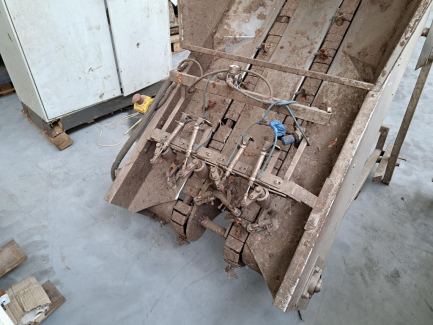 Zdjęcie przedmiotu: Maszyna do obierania cebuli z łuski stałej IMIZUNI SLM-2R/2000/300