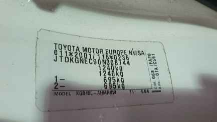 Zdjęcie przedmiotu: Toyota Aygo 1.0 VVT-i X EU6