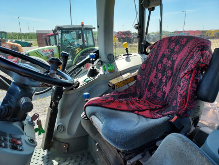 Zdjęcie przedmiotu: DEUTZ-FAHR AGROTRON K610