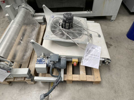 Zdjęcie przedmiotu: Automatic varnishing machine DMS 600 / 4S