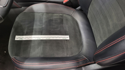 Zdjęcie przedmiotu: Ford Kuga 2.5 FHEV FWD ST-Line X Incorrect entry of engine power in the registration certificate