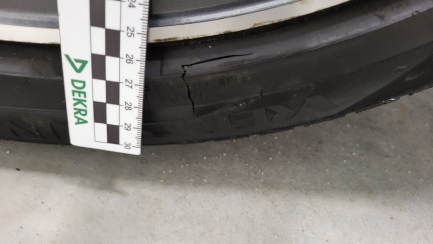 Zdjęcie przedmiotu: Mercedes-benz C200 mHEV 4-Matic AMG