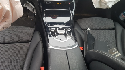 Zdjęcie przedmiotu: Mercedes-benz C 180 9G-TRONIC