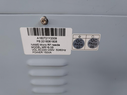 Zdjęcie przedmiotu: Cosmetic equipment set (MAGIC RF, IPL POWER PLUS)