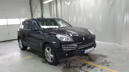 Zdjęcie przedmiotu: Porsche Cayenne Platinum Edition