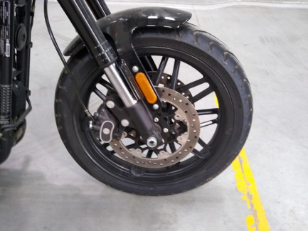 Zdjęcie przedmiotu: Harley Davidson Sportster Roadster