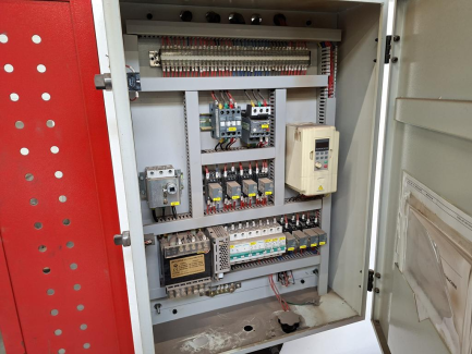 Zdjęcie przedmiotu: Hydraulic guillotine ZENITH QC12YC 6x3200