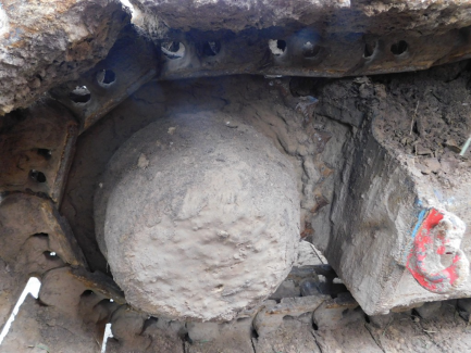 Zdjęcie przedmiotu: Hyundai Heavy Industries CO tracked excavator. LTD. R500LC - 7A